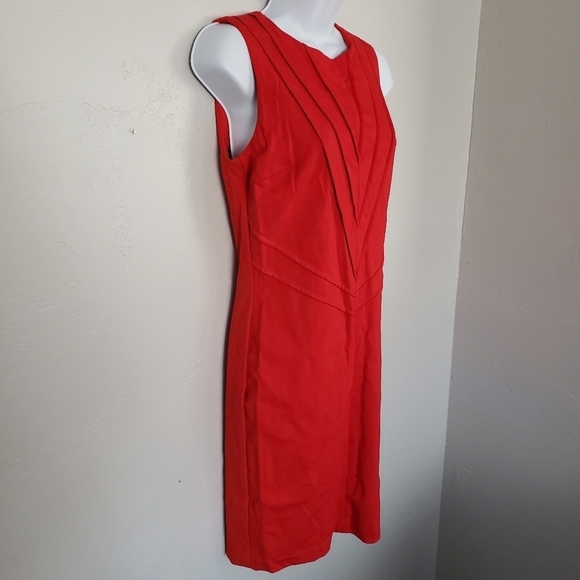 Dalia Red Cocktail Dress Pleated Sleeveless Size 4 - Picture 3 of 5